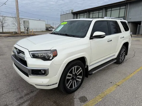 Another view of 2022 Toyota 4Runner Limited 4WD for sale in Frankfort, KY at EZ Car Connection