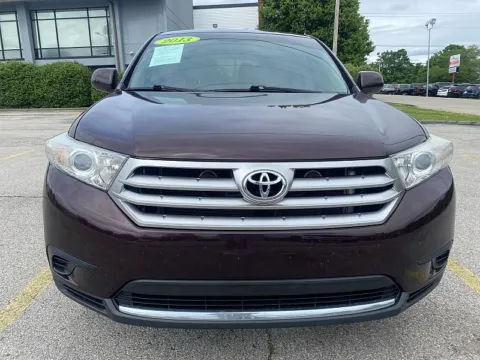 Photos of 2013 Toyota Highlander 4d SUV FWD (V6) for sale in Frankfort, KY at EZ Car Connection