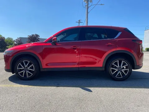 More photos of 2017 Mazda CX-5 4d SUV AWD Grand Touring at EZ Car Connection, KY