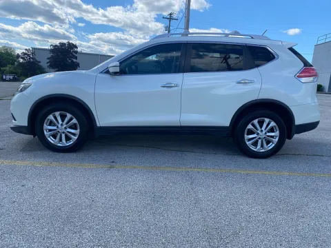 More photos of 2016 Nissan Rogue 4d SUV FWD SV at EZ Car Connection, KY
