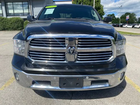 Photos of 2017 Ram 1500 Crew Cab Big Horn for sale in Frankfort, KY at EZ Car Connection