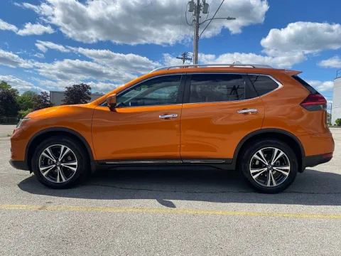 More photos of 2017 Nissan Rogue 4d SUV FWD SL at EZ Car Connection, KY