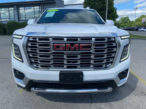 Photos of 2025 GMC Yukon XL 4WD 4dr Denali for sale in Frankfort, KY at EZ Car Connection