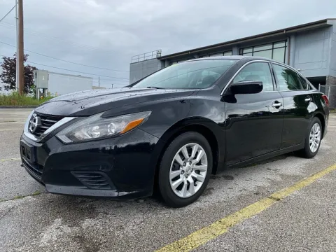 Another view of 2018 Nissan Altima 4d Sedan 2.5L S for sale in Frankfort, KY at EZ Car Connection