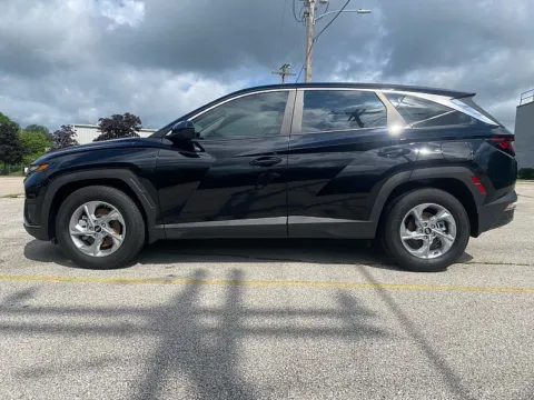 More photos of 2024 Hyundai Tucson SE FWD at EZ Car Connection, KY
