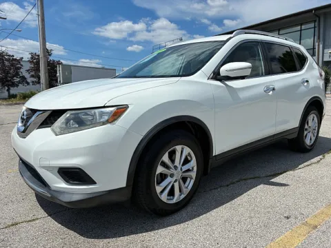 Another view of 2015 Nissan Rogue 4d SUV FWD SV for sale in Frankfort, KY at EZ Car Connection