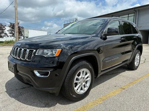 Another view of 2020 Jeep Grand Cherokee 4d SUV 4WD Laredo E for sale in Frankfort, KY at EZ Car Connection
