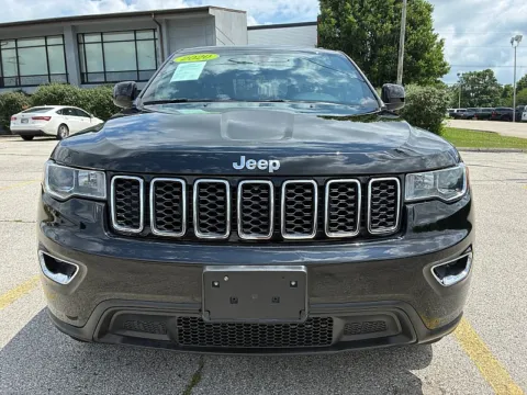 Photos of 2020 Jeep Grand Cherokee 4d SUV 4WD Laredo E for sale in Frankfort, KY at EZ Car Connection
