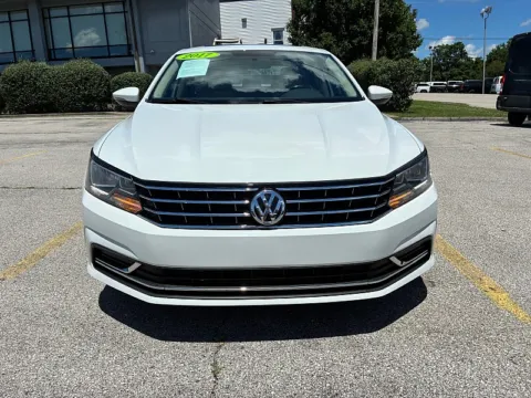 Photos of 2017 Volkswagen Passat 4d Sedan 1.8T SE for sale in Frankfort, KY at EZ Car Connection