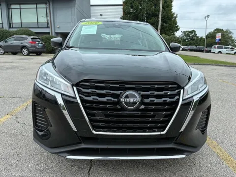Photos of 2022 Nissan Kicks S FWD for sale in Frankfort, KY at EZ Car Connection