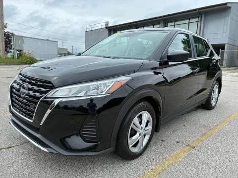 Another view of 2022 Nissan Kicks S FWD for sale in Frankfort, KY at EZ Car Connection