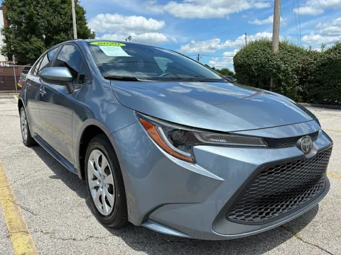 Gray 2020 Toyota Corolla 4d Sedan LE for sale in Frankfort, KY