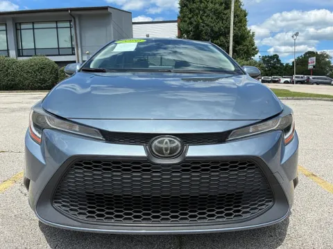 Photos of 2020 Toyota Corolla 4d Sedan LE for sale in Frankfort, KY at EZ Car Connection