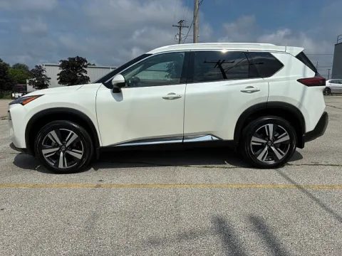 More photos of 2021 Nissan Rogue FWD SL at EZ Car Connection, KY