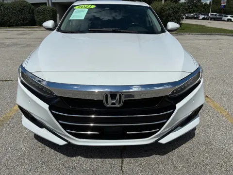 Photos of 2021 Honda Accord Sedan EX-L 1.5T CVT for sale in Frankfort, KY at EZ Car Connection