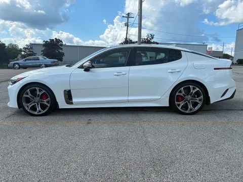 More photos of 2019 Kia Stinger 4d Sedan RWD GT2 at EZ Car Connection, KY