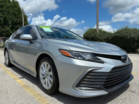 Silver 2022 Toyota Camry LE Auto for sale in Frankfort, KY