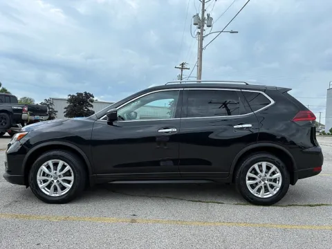 More photos of 2020 Nissan Rogue 4d SUV FWD SV at EZ Car Connection, KY