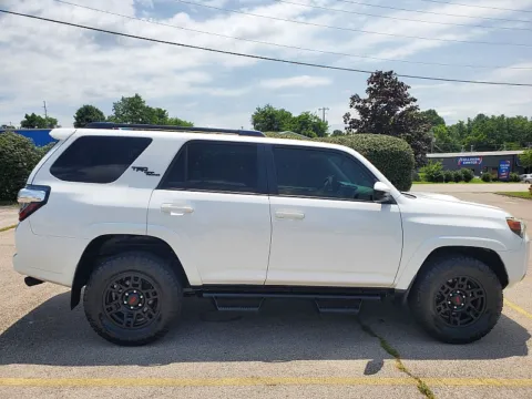 Photos of 2020 Toyota 4Runner 4d SUV 4WD TRD Off-Road for sale in Frankfort, KY at EZ Car Connection