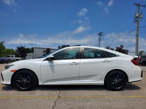 More photos of 2020 Honda Civic Sedan 4d Si at EZ Car Connection, KY