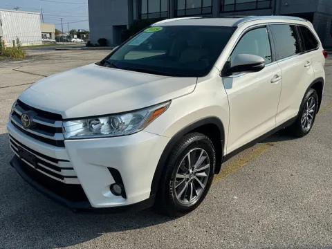 Another view of 2019 Toyota Highlander 4d SUV AWD XLE for sale in Frankfort, KY at EZ Car Connection