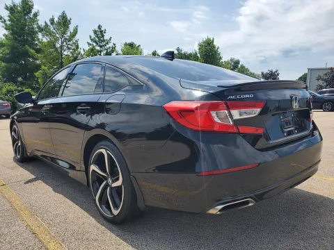 More photos of 2021 Honda Accord Sedan Sport SE 1.5T CVT at EZ Car Connection, KY