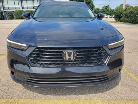 Photos of 2024 Honda Accord Sedan EX CVT for sale in Frankfort, KY at EZ Car Connection