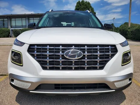 Another view of 2023 Hyundai Venue Limited IVT for sale in Frankfort, KY at EZ Car Connection