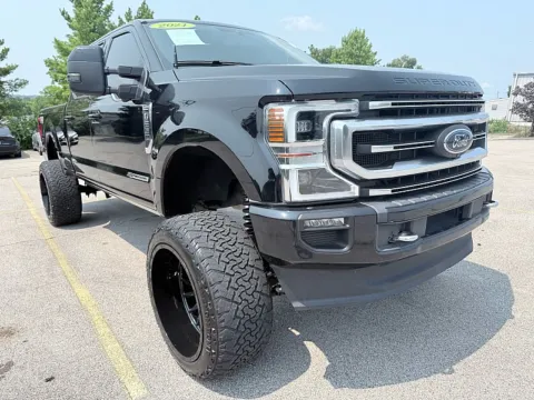Photos of 2021 Ford Super Duty F-250 Platinum Crew Cab SRW 6.75' Box for sale in Frankfort, KY at EZ Car Connection