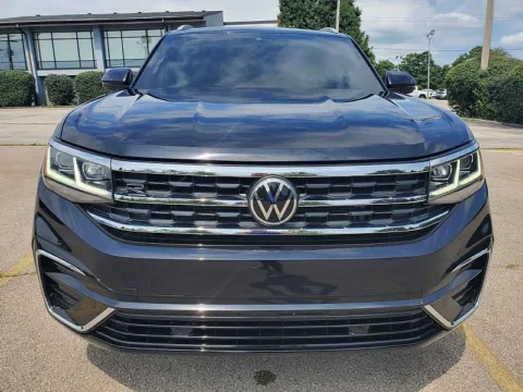 Another view of 2020 Volkswagen Atlas Cross Sport 3.6L V6 SEL R-Line 4MOTION for sale in Frankfort, KY at EZ Car Connection