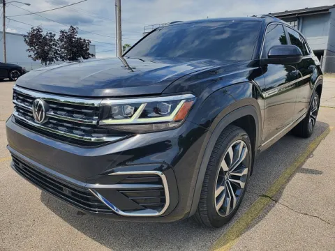 Black 2020 Volkswagen Atlas Cross Sport 3.6L V6 SEL R-Line 4MOTION for sale in Frankfort, KY
