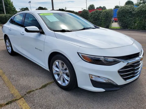 White 2020 Chevrolet Malibu 4d Sedan LT for sale in Frankfort, KY