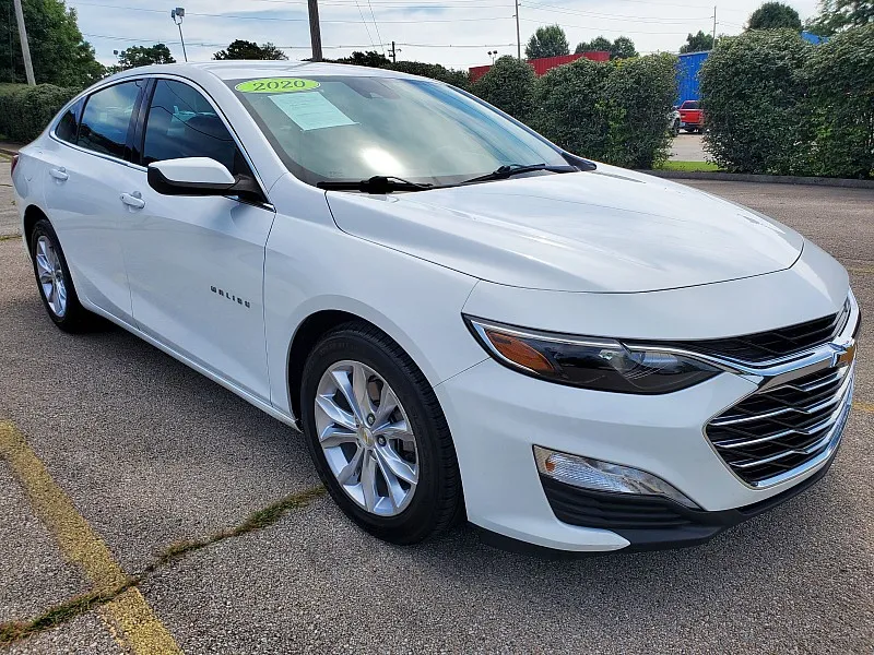 White 2020 Chevrolet Malibu 4d Sedan LT for sale in Frankfort, KY
