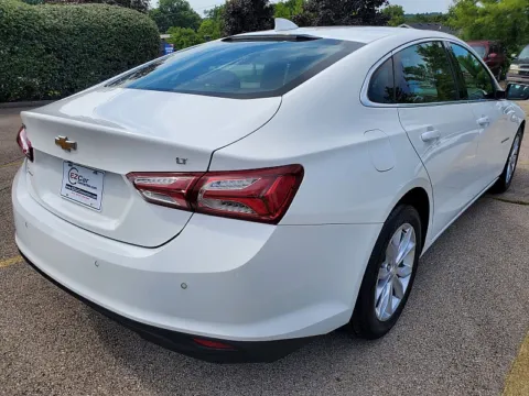 Another view of 2020 Chevrolet Malibu 4d Sedan LT for sale in Frankfort, KY at EZ Car Connection