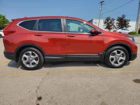 Photos of 2017 Honda CR-V 4d SUV FWD EX-L for sale in Frankfort, KY at EZ Car Connection