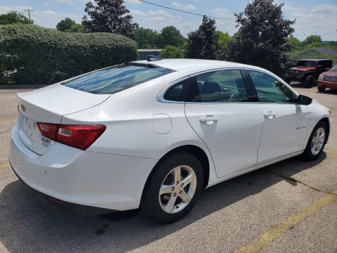 More photos of 2023 Chevrolet Malibu 4dr Sdn LS w/1FL at EZ Car Connection, KY