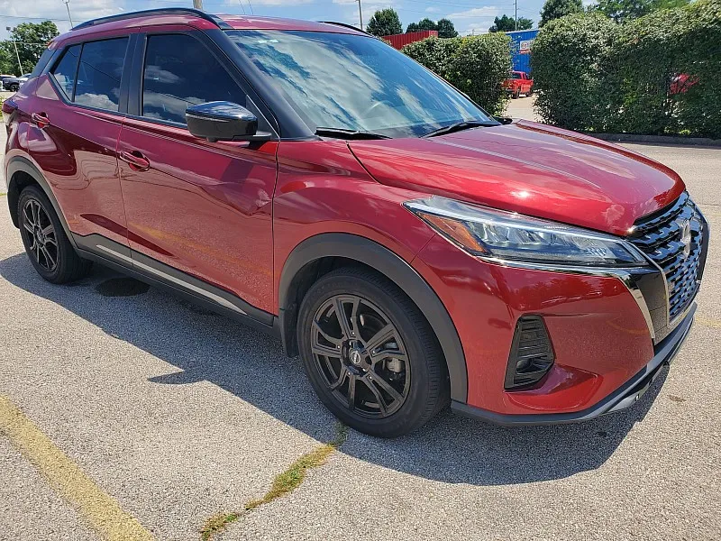 Red 2023 Nissan Kicks SR FWD for sale in Frankfort, KY