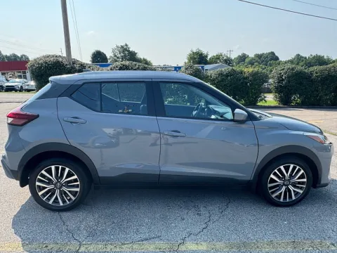 More photos of 2022 Nissan Kicks SV FWD at EZ Car Connection, KY