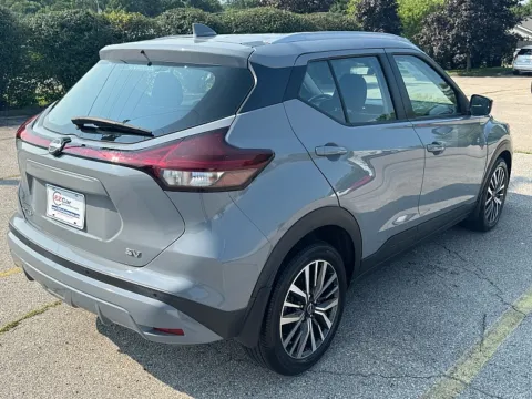 More photos of 2022 Nissan Kicks SV FWD at EZ Car Connection, KY
