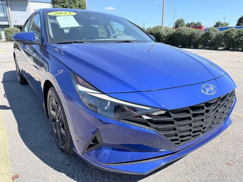 Blue 2023 Hyundai Elantra SEL IVT for sale in Frankfort, KY