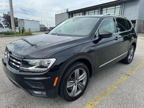 Another view of 2020 Volkswagen Tiguan 4d SUV SEL 4Motion for sale in Frankfort, KY at EZ Car Connection