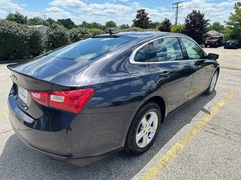 More photos of 2023 Chevrolet Malibu 4dr Sdn LS w/1LS at EZ Car Connection, KY