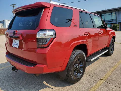 More photos of 2017 Toyota 4Runner 4d SUV 4WD SR5 Premium at EZ Car Connection, KY