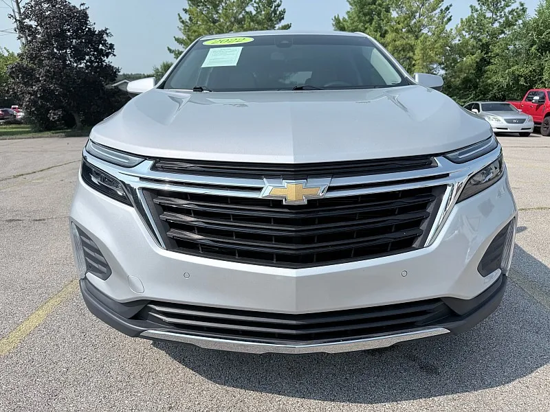 Silver 2022 Chevrolet Equinox AWD 4dr LT w/2FL for sale in Frankfort, KY