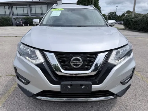 Photos of 2019 Nissan Rogue 4d SUV AWD SV for sale in Frankfort, KY at EZ Car Connection