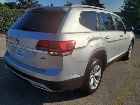 Another view of 2019 Volkswagen Atlas 4d SUV 3.6L SE 4motion for sale in Frankfort, KY at EZ Car Connection