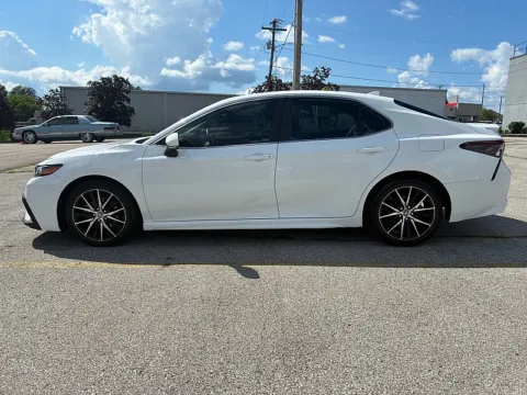 More photos of 2023 Toyota Camry SE Auto at EZ Car Connection, KY