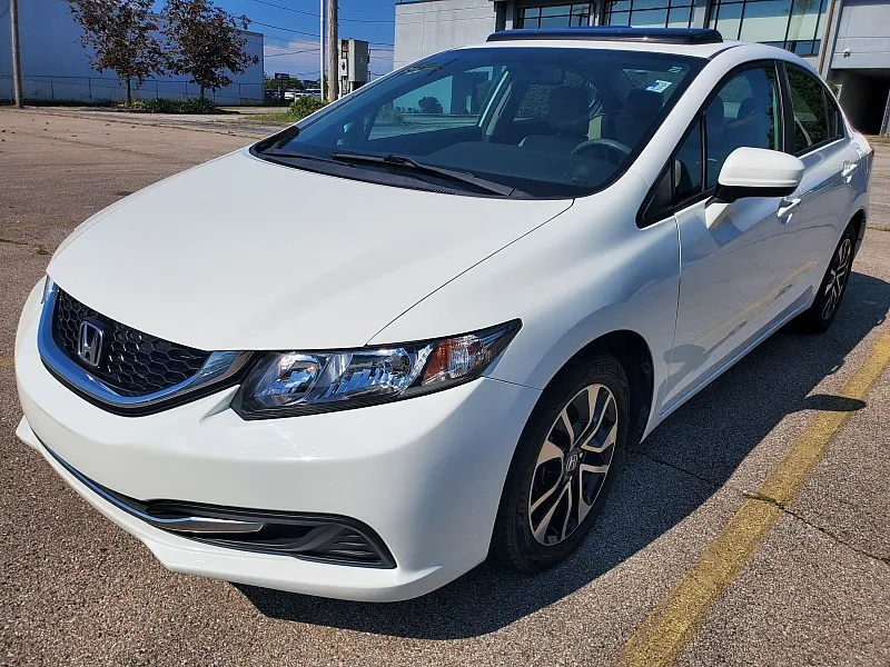 White 2015 Honda Civic Sedan 4d EX for sale in Frankfort, KY