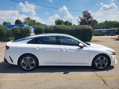 Photos of 2023 Kia K5 EX Auto FWD for sale in Frankfort, KY at EZ Car Connection