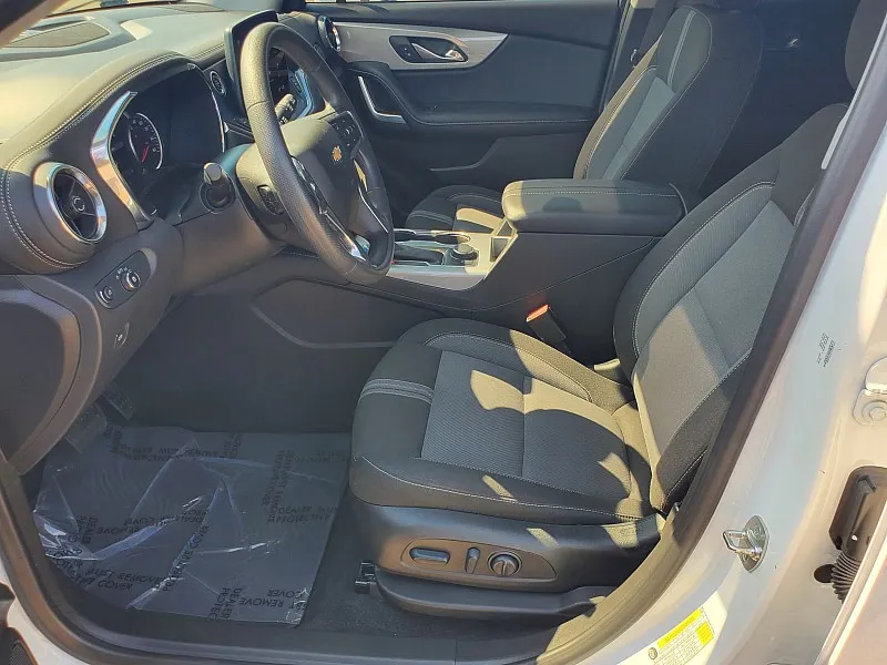 2024 Chevrolet Blazer 2LT - Photo 10